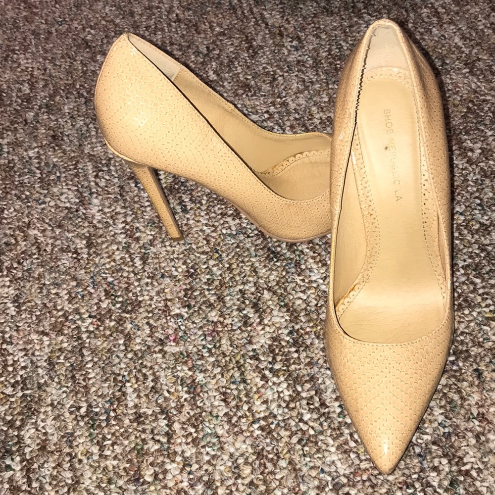 Nude heels